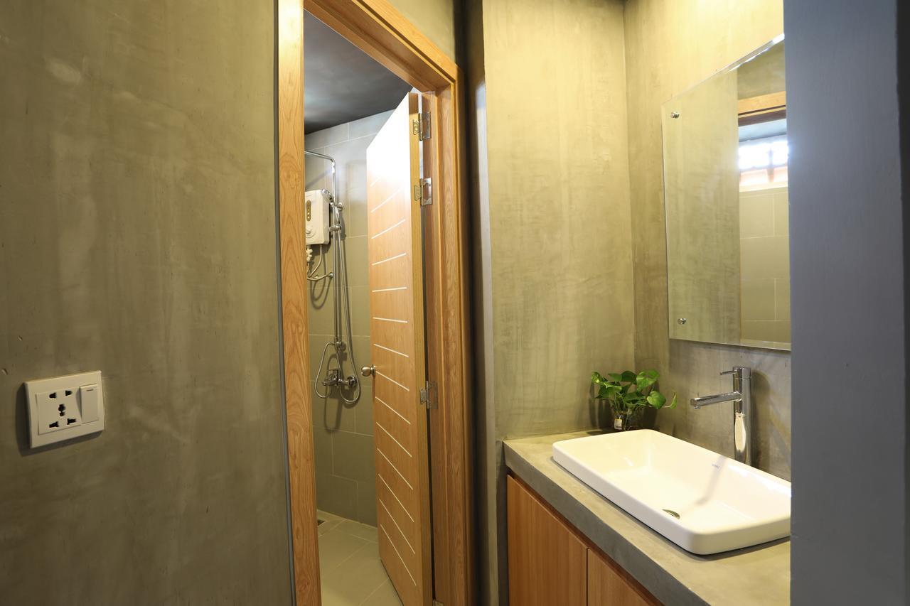 Sky Apartments Riverside - 50M To Royal Palace Πνομ Πενχ Εξωτερικό φωτογραφία