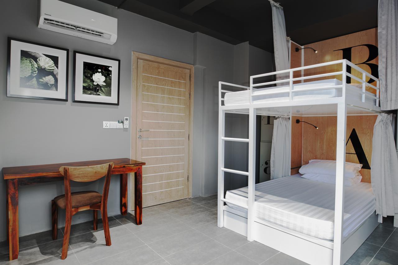 Sky Apartments Riverside - 50M To Royal Palace Πνομ Πενχ Εξωτερικό φωτογραφία